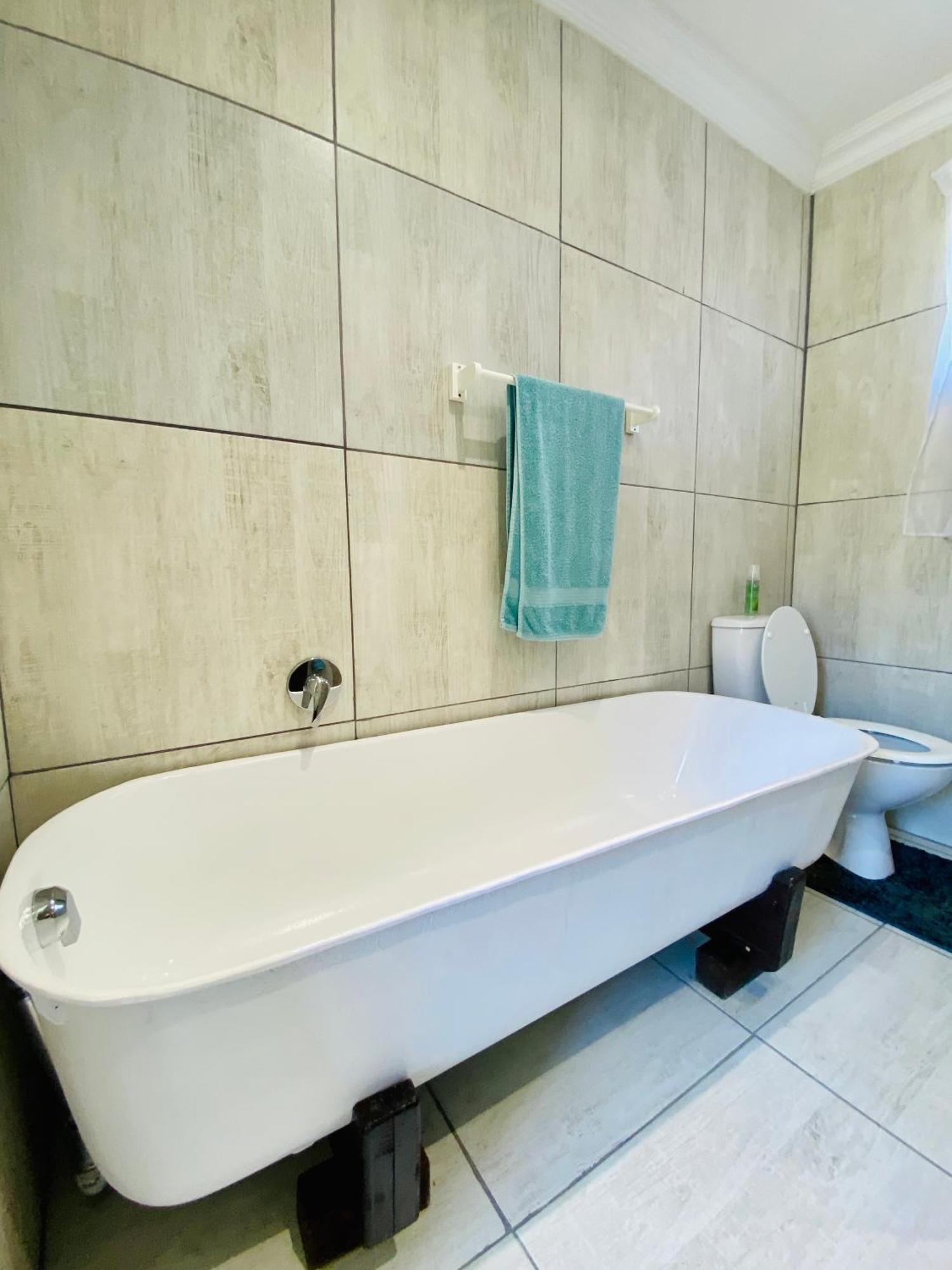 Country Lane Farm Lodge Крэдок Номер фото